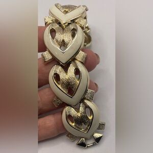 Vintage Textured Gold Tone and Cream Enamel Panel Linked Bracelet